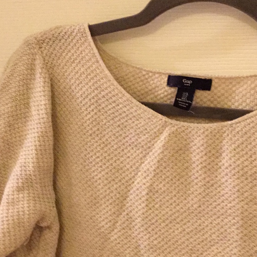 Sweater - Picture 2 of 4